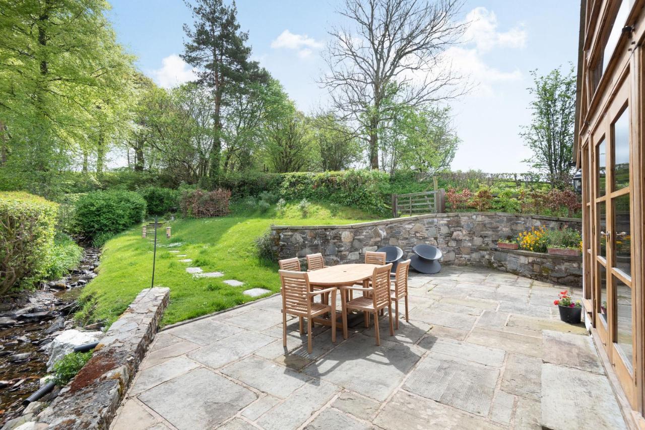 Pen Y Bont Vila Llangollen Exterior foto